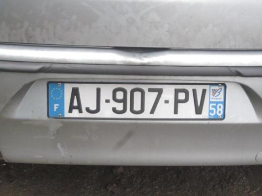 Feu arriere principal droit (feux)