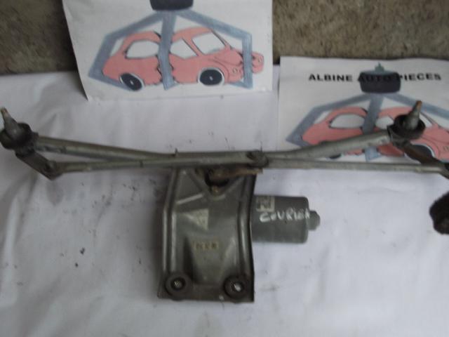Moteur essuie glace avant