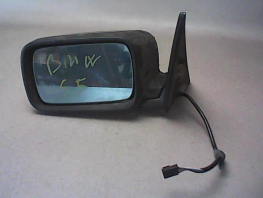 Retrovisor izquierdo