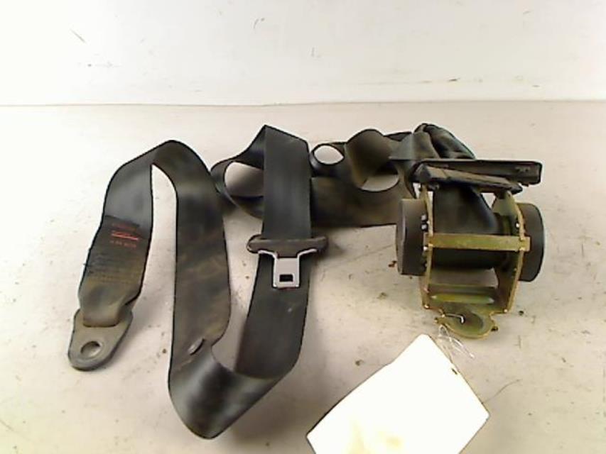Ceinture arriere droit