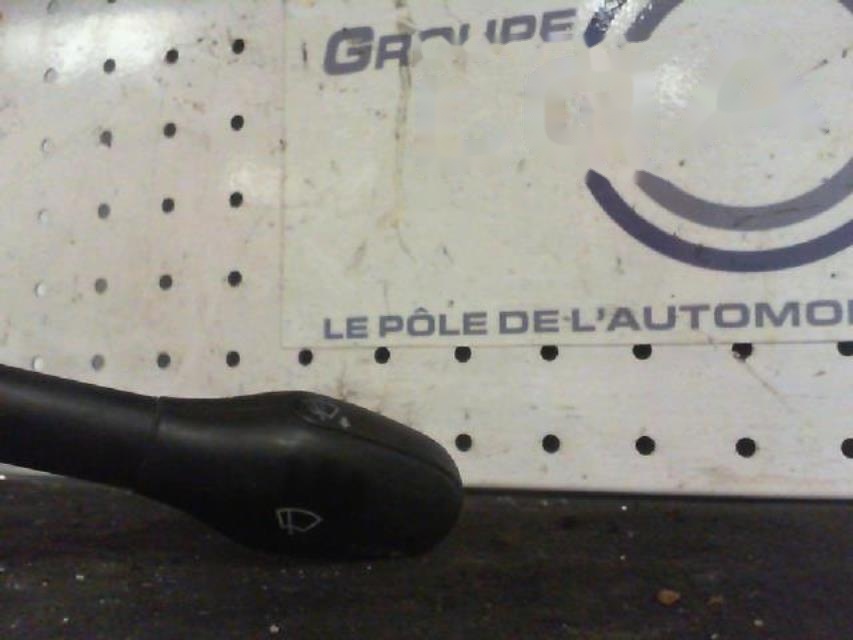 Commodo d'essuie glaces