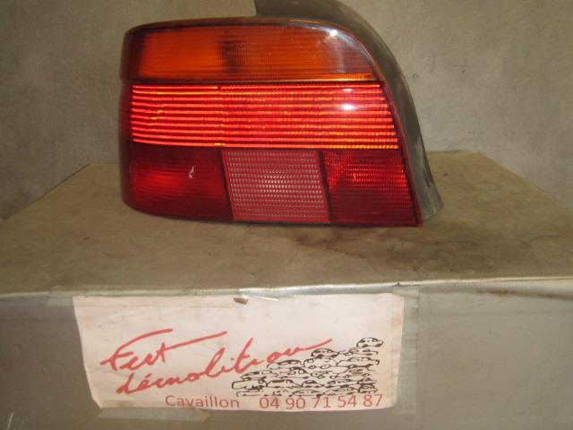 Fanale posteriore principale sinistro (luci)
