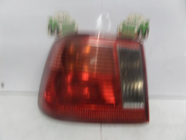 Fanale posteriore principale sinistro (luci)