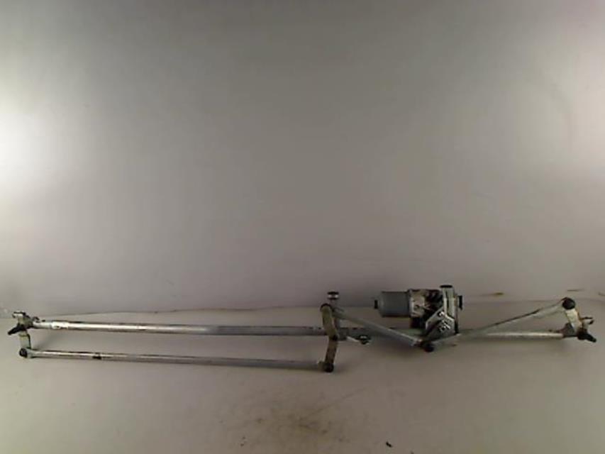 Moteur essuie glace avant