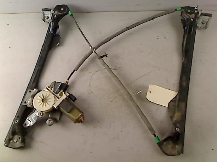 Leve vitre electrique avant droit