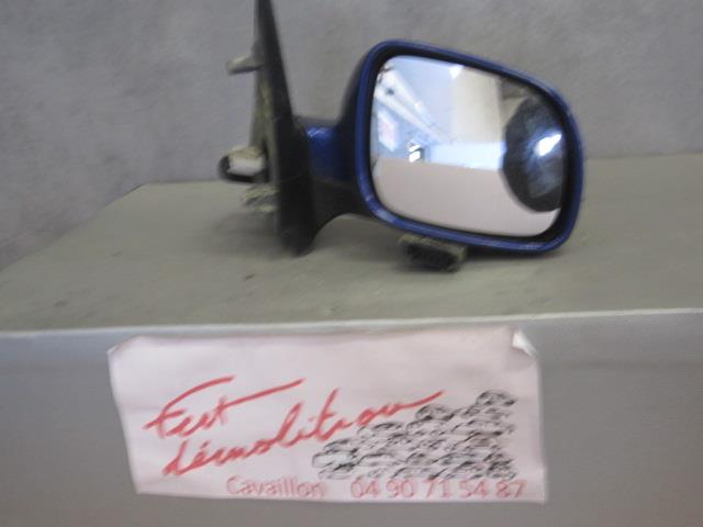 Retrovisor derecho