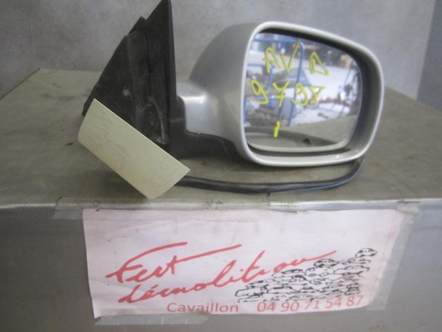 Retrovisor derecho