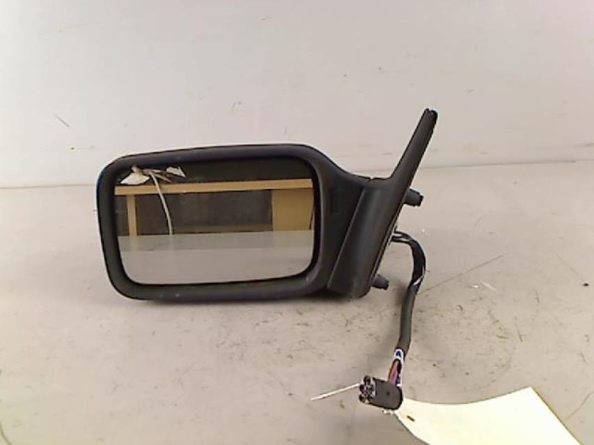 Specchietto retrovisore sinistro