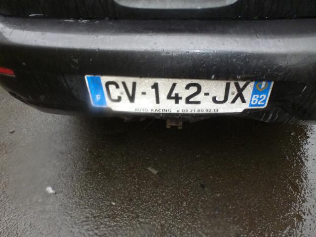 Pivot de moyeu avant droit