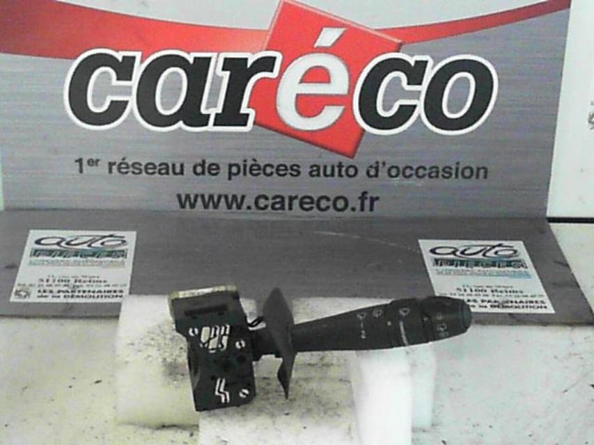 Commodo d'essuie glaces