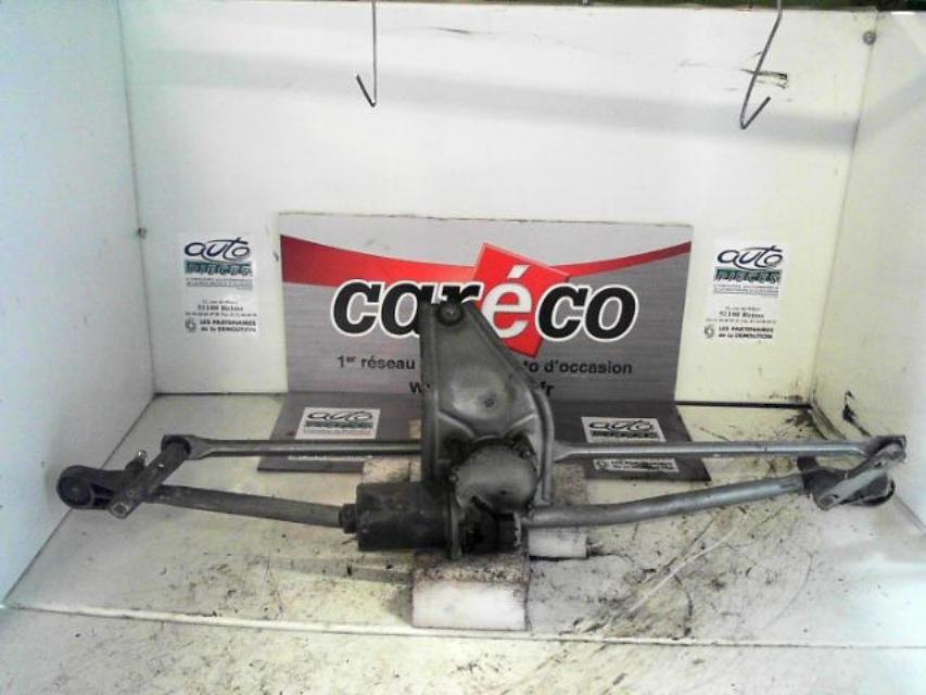 Moteur essuie glace avant