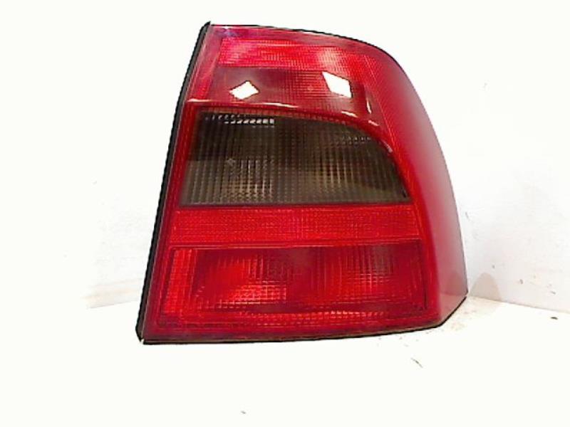 Fanale posteriore principale destro (luci)