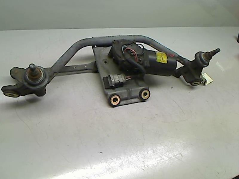 Moteur essuie glace avant