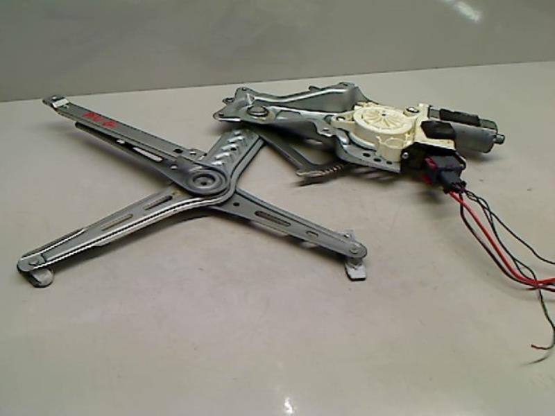 Leve vitre electrique avant gauche
