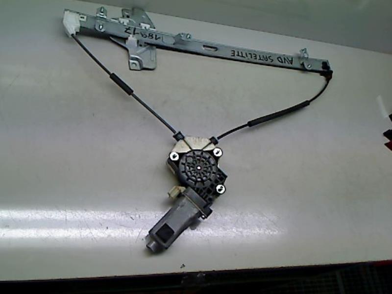 Leve vitre electrique avant droit
