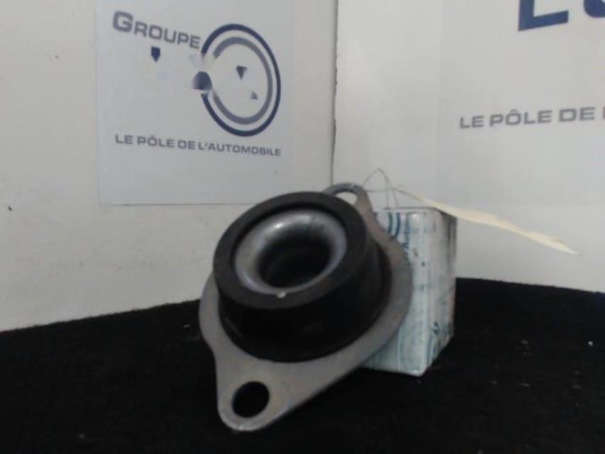 Support moteur gauche