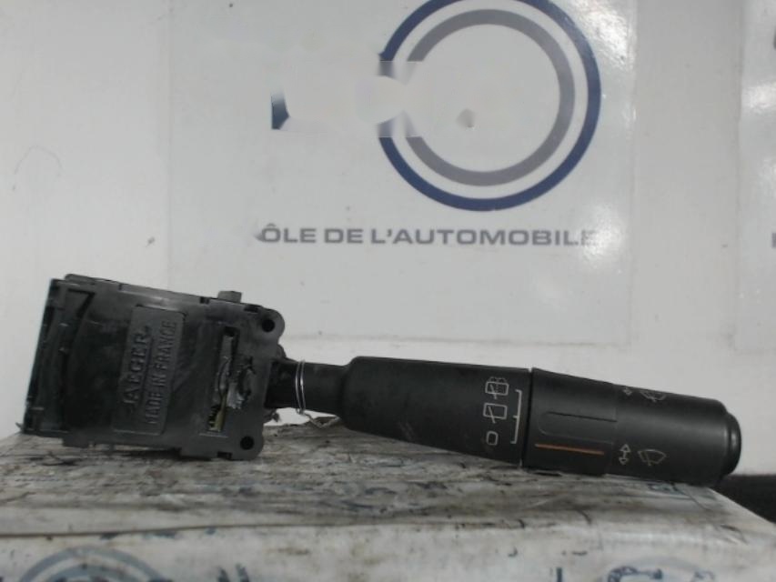 Commodo d'essuie glaces