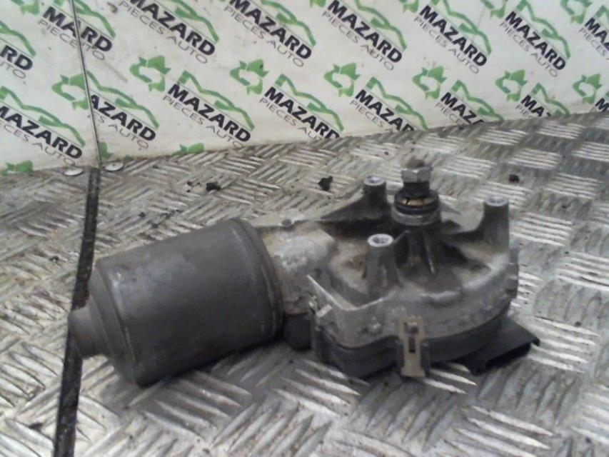 Moteur essuie glace avant