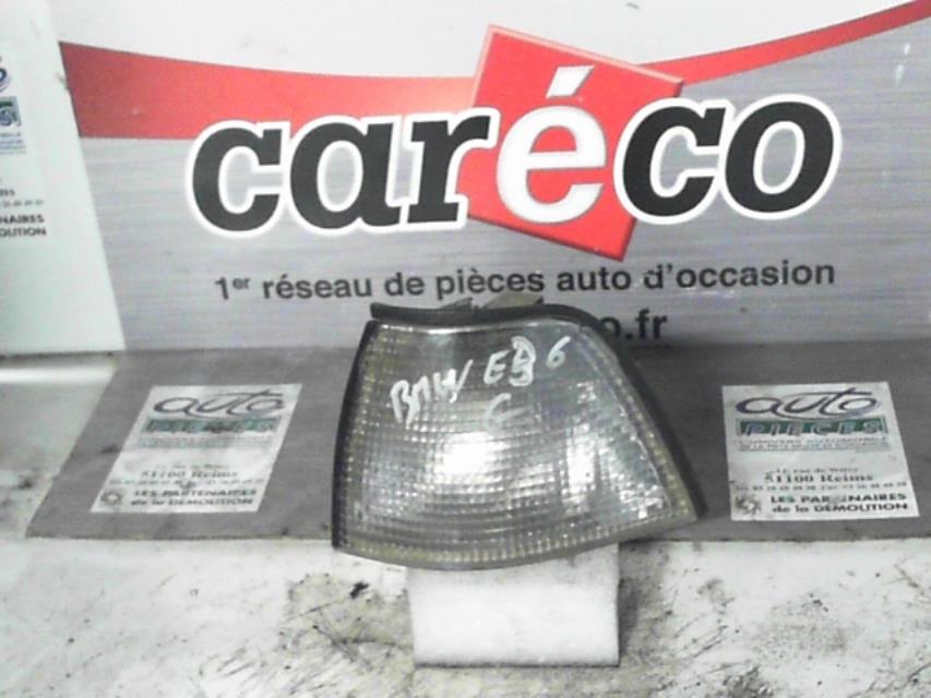 Optique avant secondaire gauche (feux)(clignotant)