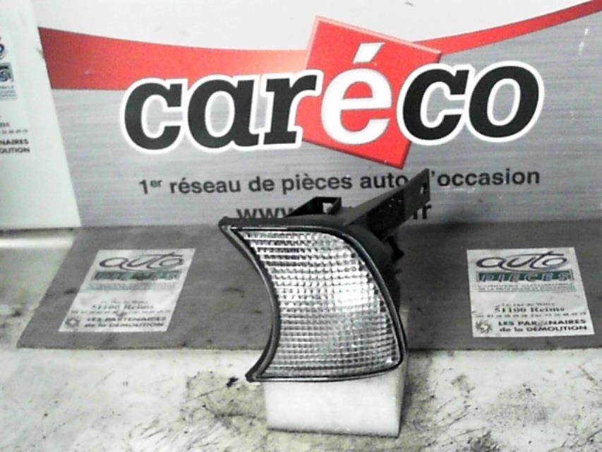 Optique avant secondaire gauche (feux)(clignotant)