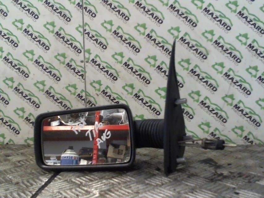 Specchietto retrovisore sinistro