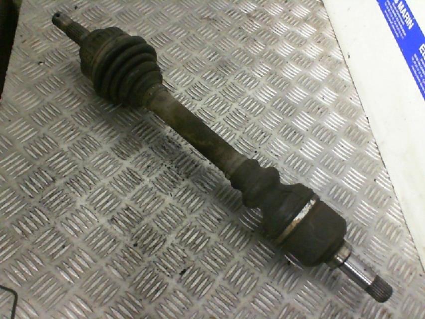 Cardan gauche (transmission)