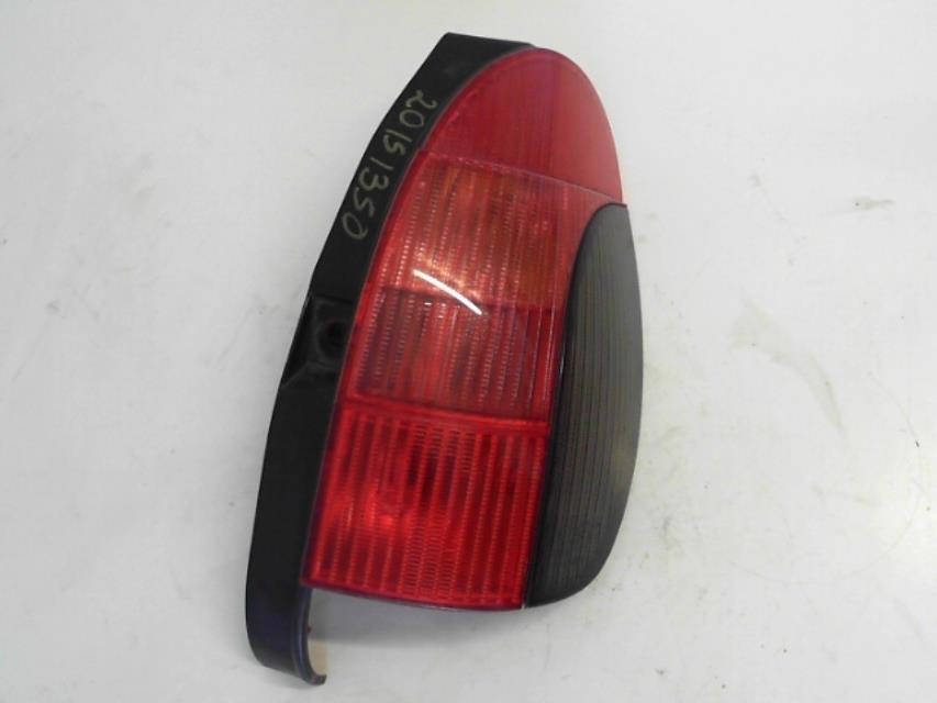 Fanale posteriore principale destro (luci)