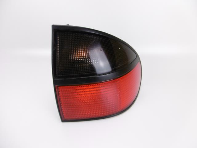 Fanale posteriore principale destro (luci)