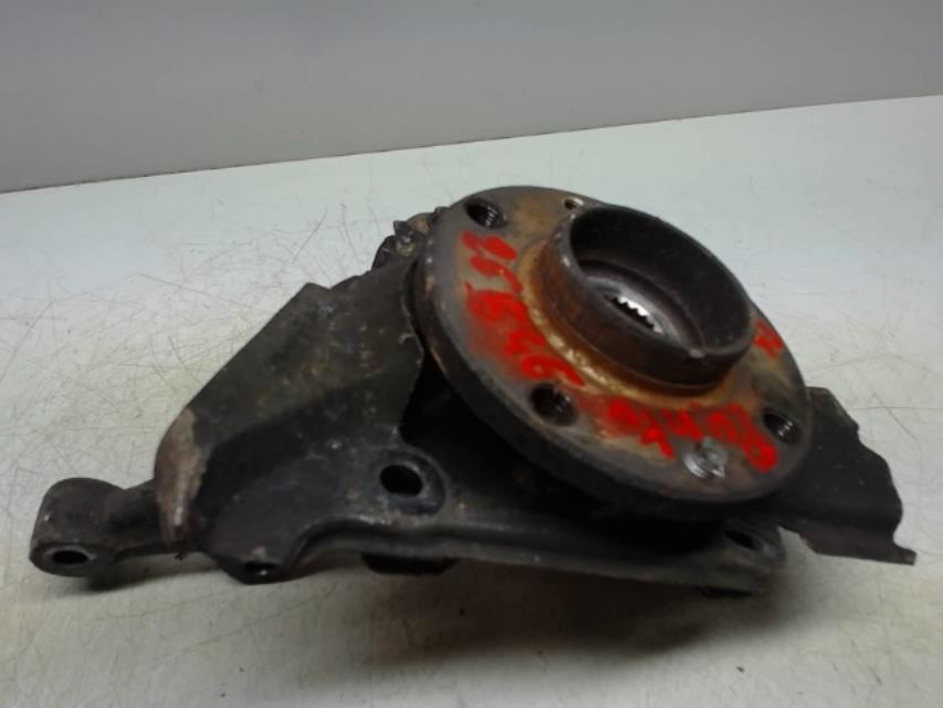 Fusee avant gauche