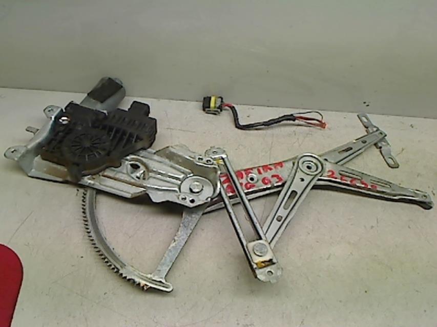 Leve vitre electrique avant gauche