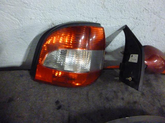 Fanale posteriore principale destro (luci)