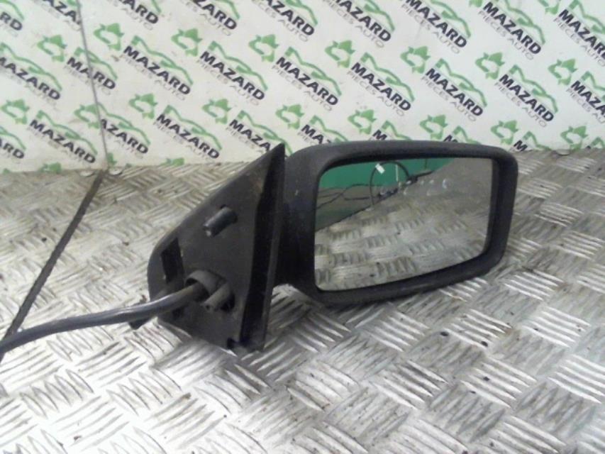 Retrovisor derecho