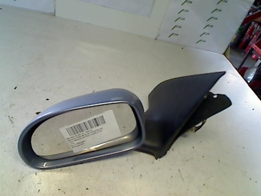 Specchietto retrovisore sinistro