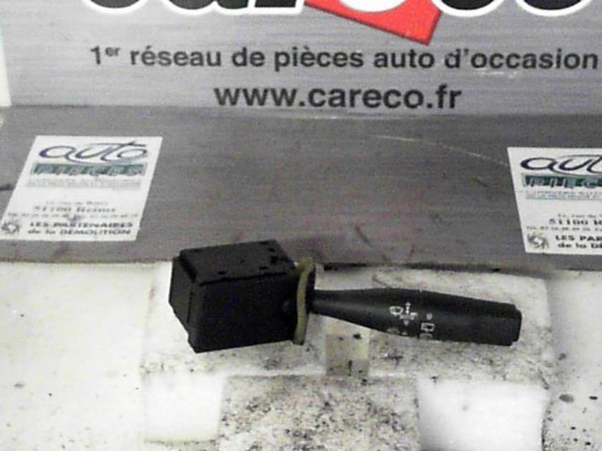 Commodo d'essuie glaces