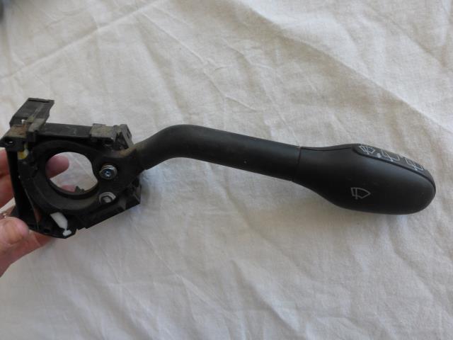 Commodo d'essuie glaces