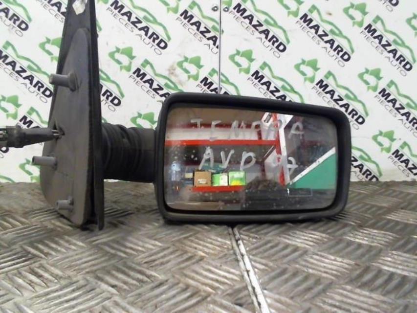 Retrovisor derecho