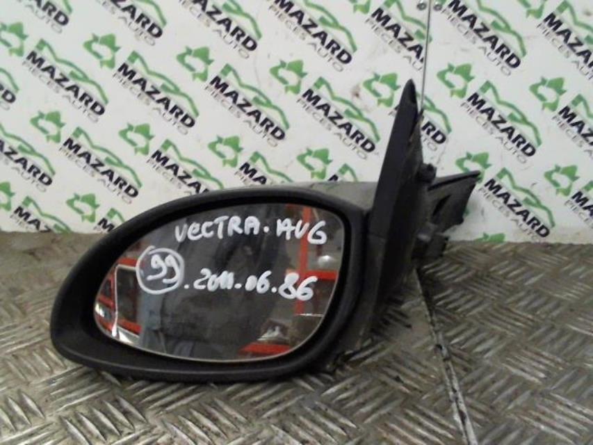 Retrovisor izquierdo