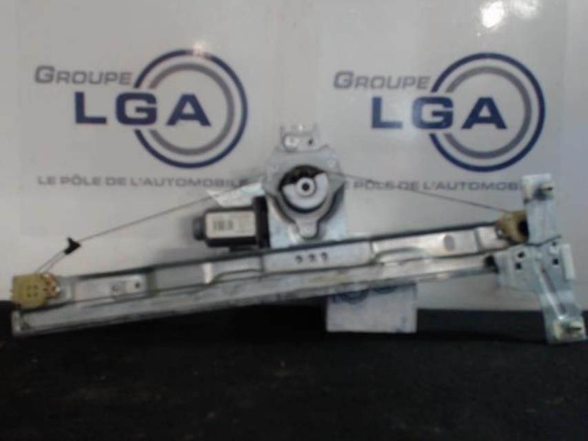 Elevalunas eléctrico delantero izquierdo