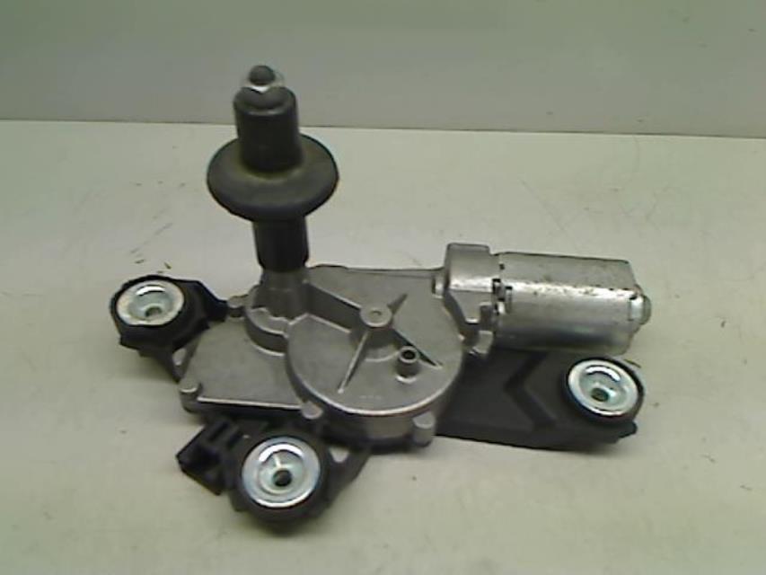 Moteur essuie glace arriere