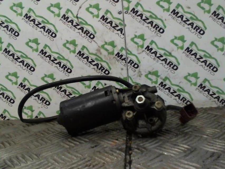 Moteur essuie glace avant