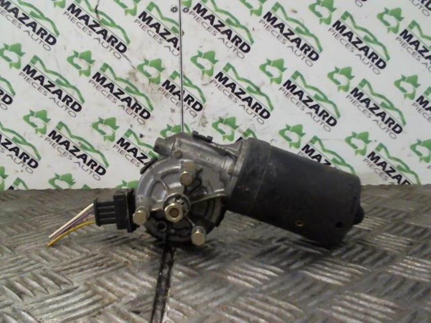 Moteur essuie glace avant