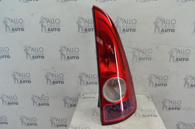 Fanale posteriore principale destro (luci)
