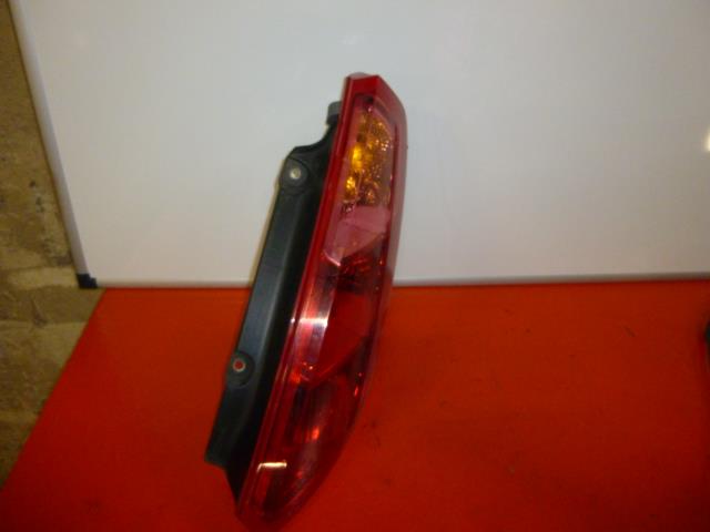 Fanale posteriore principale destro (luci)