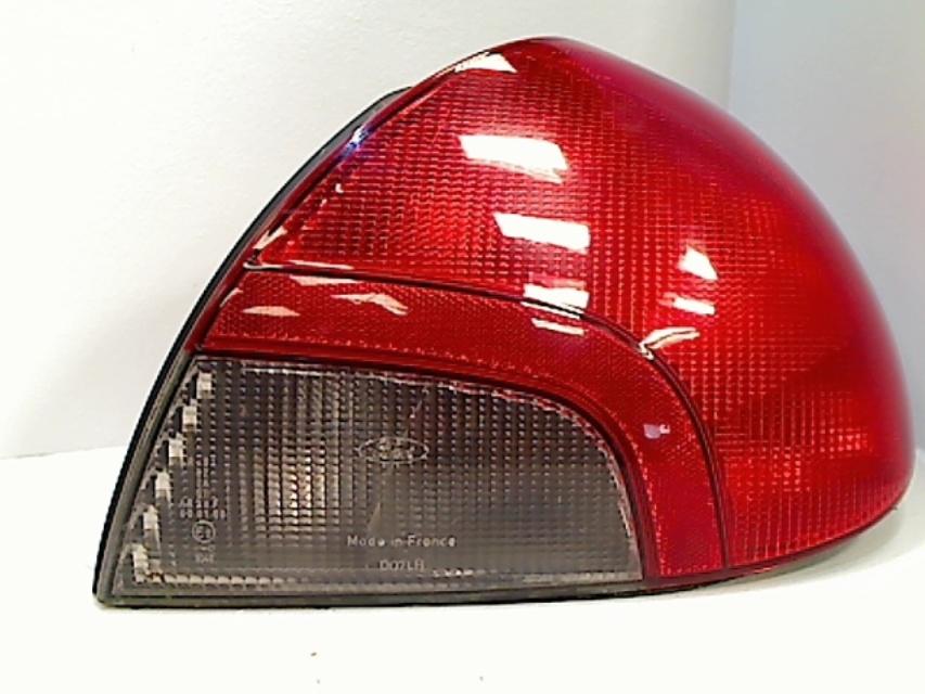 Fanale posteriore principale destro (luci)