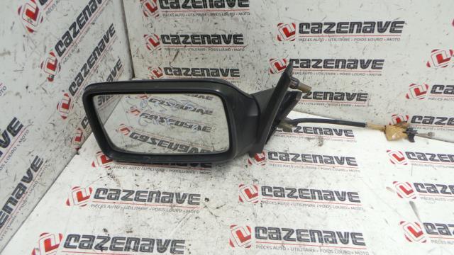 Retrovisor izquierdo