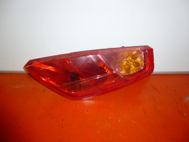 Fanale posteriore principale destro (luci)