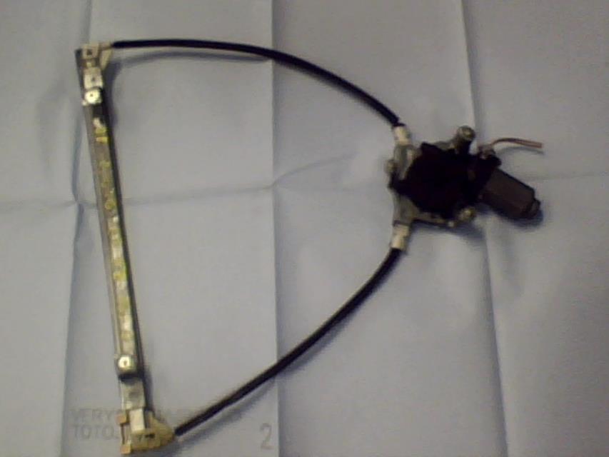 Leve vitre electrique avant droit