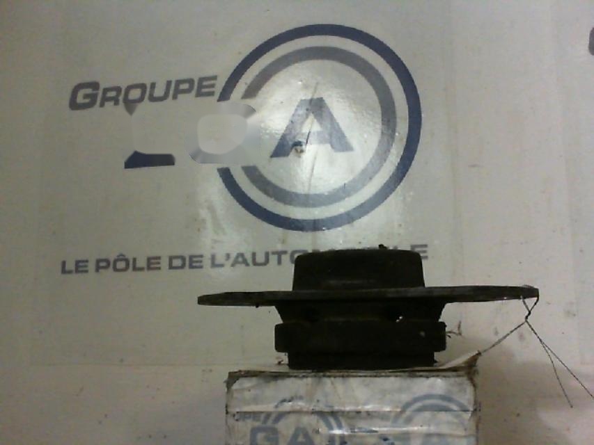 Support moteur droit
