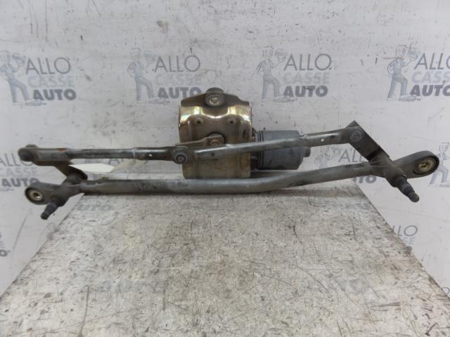 Moteur essuie glace avant