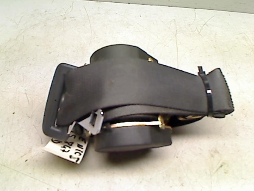 Ceinture avant droit